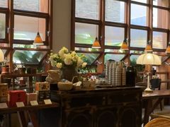 -银米·云南传统过桥米线(双廊黑金冠店)