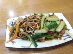 -秦君宝手擀菠菜面(金花路店)