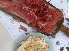 -Tapa Tapa