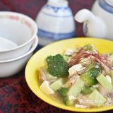 減脂必選🌟簡易料理：西蘭花煮豬五花豆腐🌟