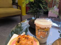 -YOLO COFFEE悠乐咖啡