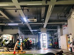 -AK健身普拉提拉伸私教馆(中八店)