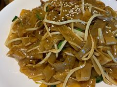 干炒牛河-南拳十三姨·潮汕砂锅粥(世纪金源店)