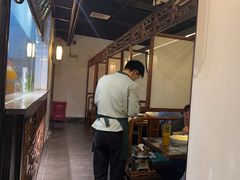 -卢大鲜鱼头捞饭(美利广场店)