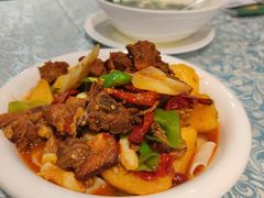 新疆大盘鸡-巴扎美食·新疆菜·西域歌舞表演餐厅(新疆大厦店)