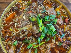 -乡土特色.冷锅鱼.牦牛肉汤锅