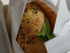 -必胜客(威高广场店)