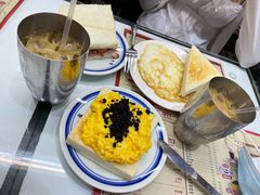 冻奶茶-華人 華星冰室(氹仔 店)