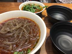 -万记麻辣烫国展总店
