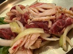 -围炉肉舍•炭烤活鳗•丹东海鲜烤肉(步行街店)