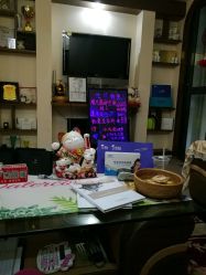 -杉惠素颜美妆皮肤管理中心