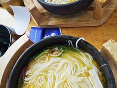 -桥香园过桥米线(国贸店)