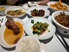 -关东小磨东北菜(漕河泾印象城店)