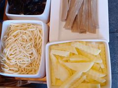 精品宽苕粉-董家湾重庆老火锅(嘉华店)