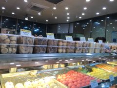 零售区-赞记龙凤礼饼(广州市二宫向群宾馆店)