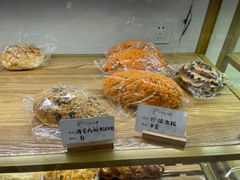 -提亚烘焙·手作面包·生日蛋糕(七星店)