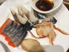 -四海一家自助餐(益田假日广场店)