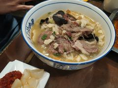 -老兰家传统烧烤炒菜泡馍(小南门店)