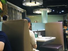 -锦园春香港茶餐厅(西海湾旗舰店)