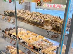 -85度C(生甜甜圈研究工坊·上海平凉店)