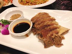 香卤牛肋骨-杭州海华满陇度假酒店