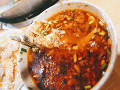 -肖肖酸萝卜鱼火锅(总店)