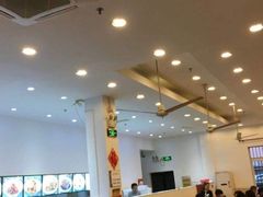 -侬佳蒸菜馆(听潮店)