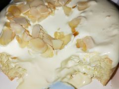 -蜜蜂小象·榴莲千层蛋糕(时代汇11栋店)