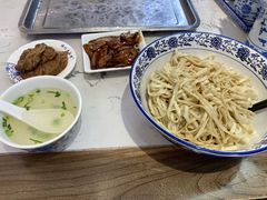 -伟记奥面馆(养育巷店)