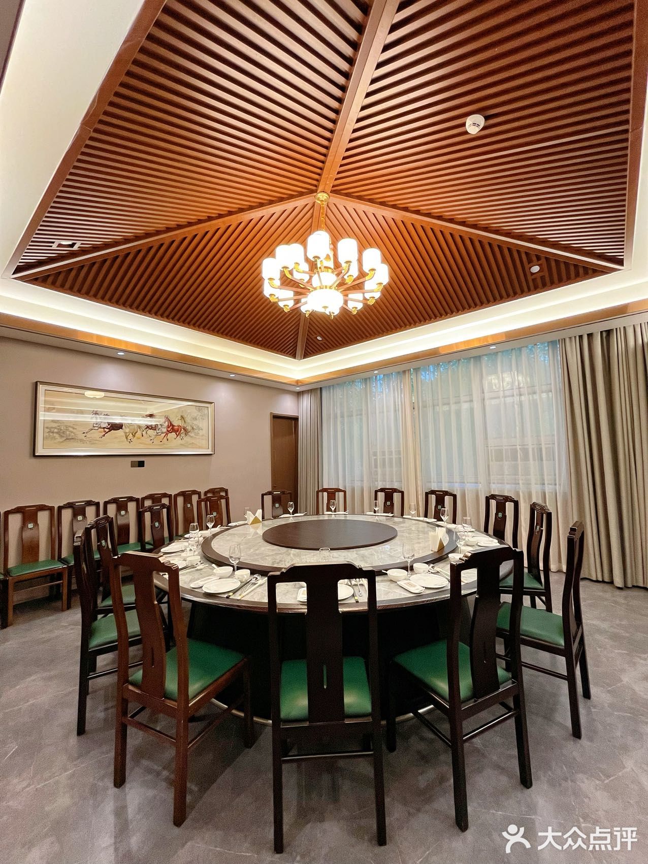 人均才50+，性价比吊打网红店！就选这儿了！