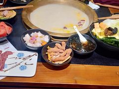 -沸炉重庆老火锅(军事博物馆店)