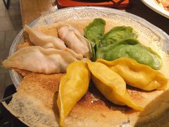 -宽鲜锅贴家常菜(永旺东部购物中心香港中路店)