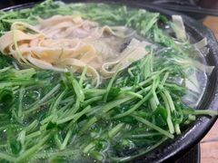 -丽虹云南过桥米线(兴工街店)
