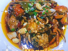 -捌贰虾蟹·江湖菜馆(江汉路店)