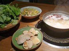 -吃饭皇帝大(长宁龙之梦店)