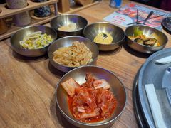 -首尔朴宝·炭火烤肉(五角场店)