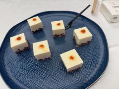 -品海楼·大连海胆锅贴馆(东港店)