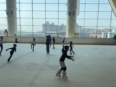 -世纪星滑冰俱乐部(万象城店)