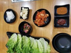 -肉甲韩国木炭烤肉(新壹街1店)