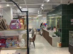 -萨卡屋亲子乐园·餐厅(龙山万物工场店)
