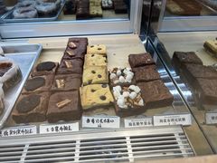 -CHOCMONS巧克怪兽(屏风街店)