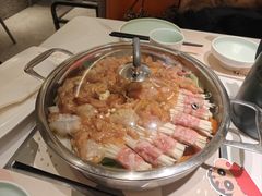 -黄记煌三汁焖锅(新佳丽江汉路店)