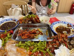 -江城燕子大排档(江汉路步行街店)