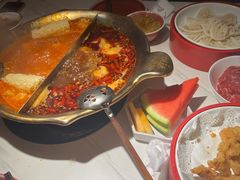 -九鼎轩脆毛肚火锅(三钢里店)