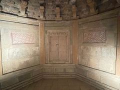 -洛阳古墓博物馆