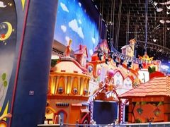 -七彩云南欢乐世界