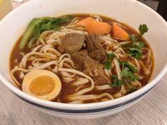 -康师傅私房牛肉面(马泉营奥莱店)