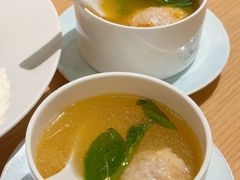 -渝信川菜 · 川味家常菜(财富购物中心店)