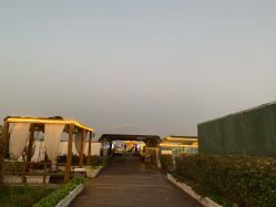 -小蜜蜂农场(凯德七宝购物广场店)