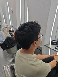 -艾美A·M Hair Salon